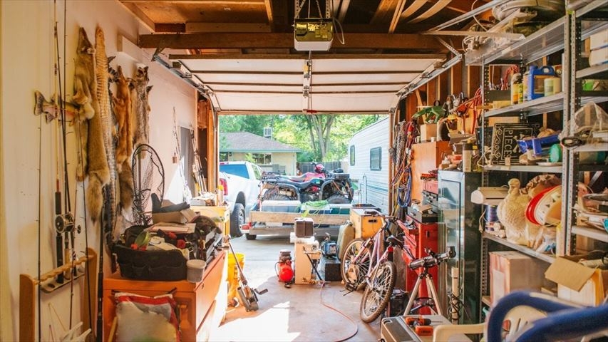 憧れのアメリカンガレージを紹介 選び方のポイントや注意点は Garage Life